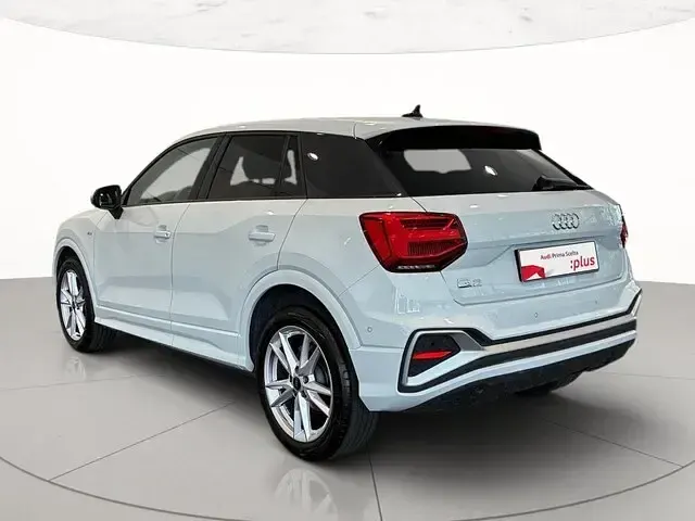 Usata Audi Q2 S-Line 150 CV (110 kW) 2025 Bianco ghiacciaio metallizzato SUV