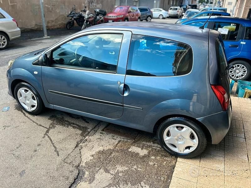 Usata Renault Twingo 75 CV (55 kW) 2011 Grigio Utilitaria