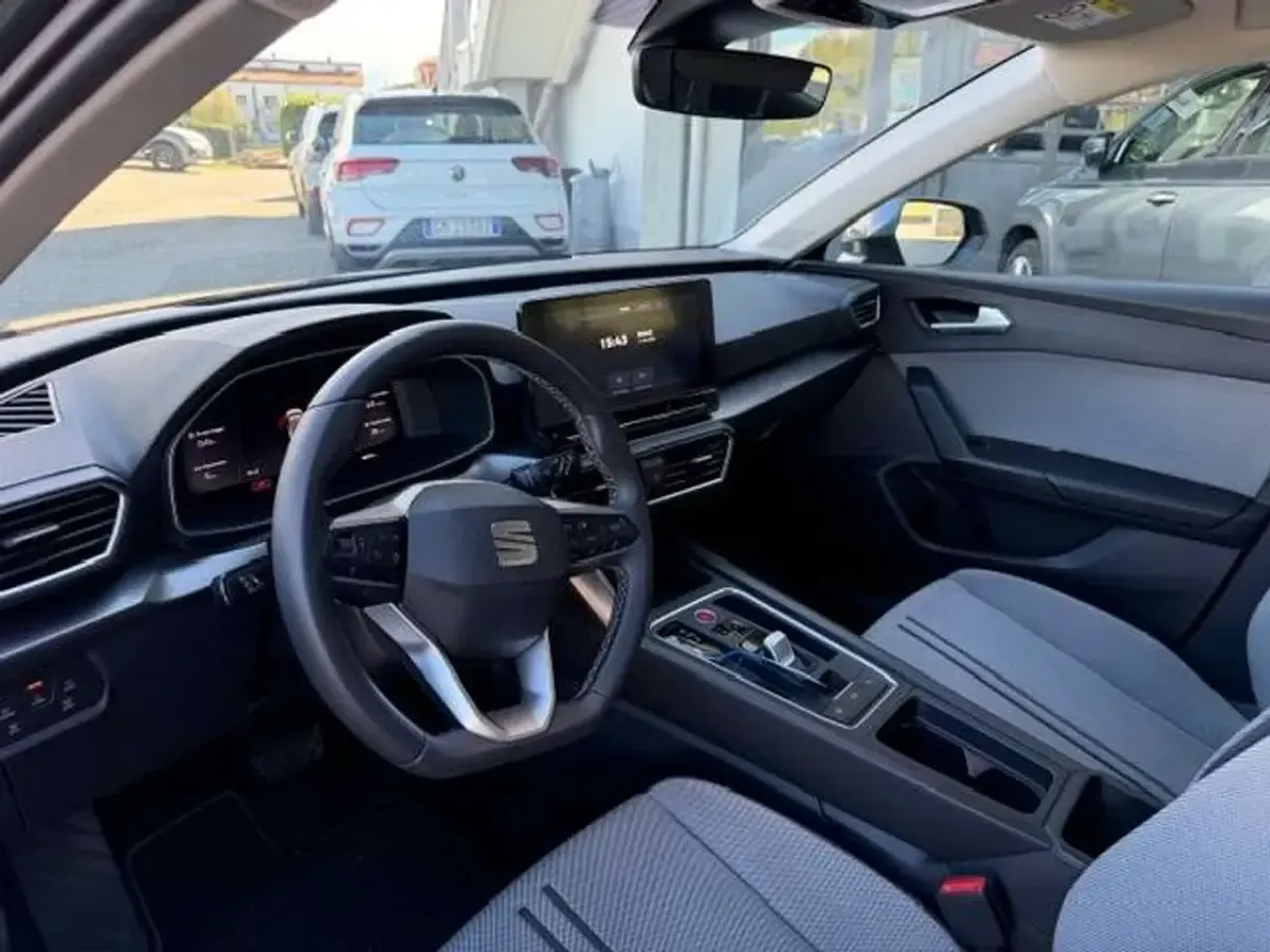 Gebraucht Seat Leon Style 150 PS (110 kW) 2022 Grau Kombi