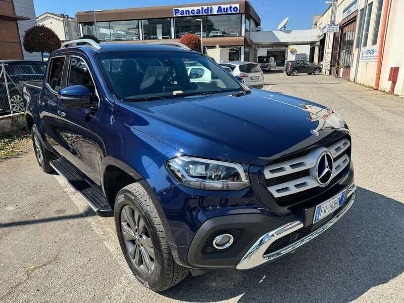 Usata Mercedes X250 Business 190 CV (139 kW) 2019 Blu/azzurro Pick-up
