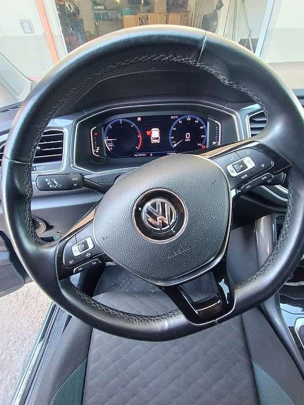 Usata VW T-Roc 116 CV (85 kW) 2019 Verde SUV