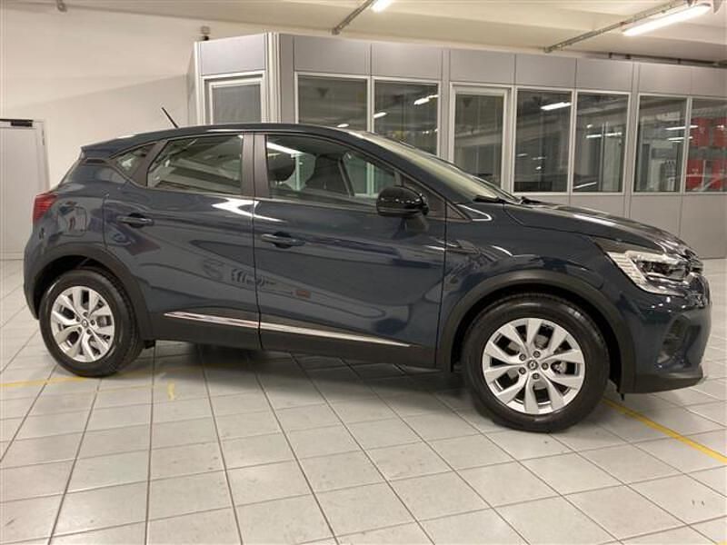 Usata Renault Captur Zen 101 CV (74 kW) 2020 Blu SUV