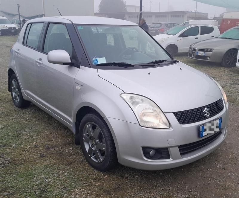 Usata Suzuki Swift GL 92 CV (67 kW) 2009 Grigio Berlina
