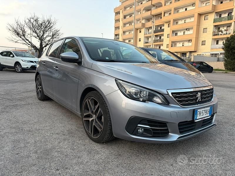 Usata Peugeot 308 Allure 131 CV (96 kW) 2018 Grigio Berlina