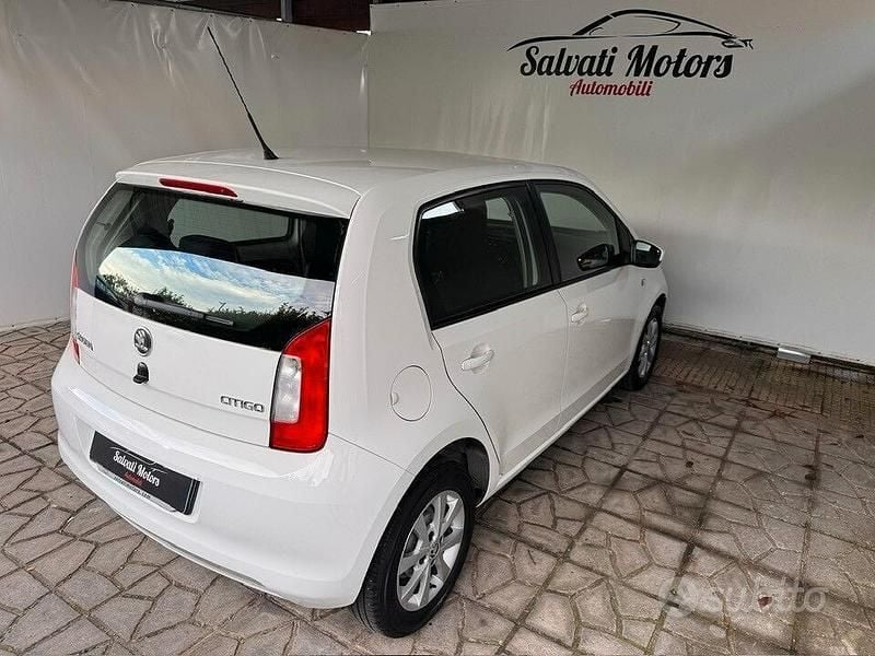 Usata Skoda Citigo Elegance 60 CV (44 kW) 2013 Bianco Utilitaria