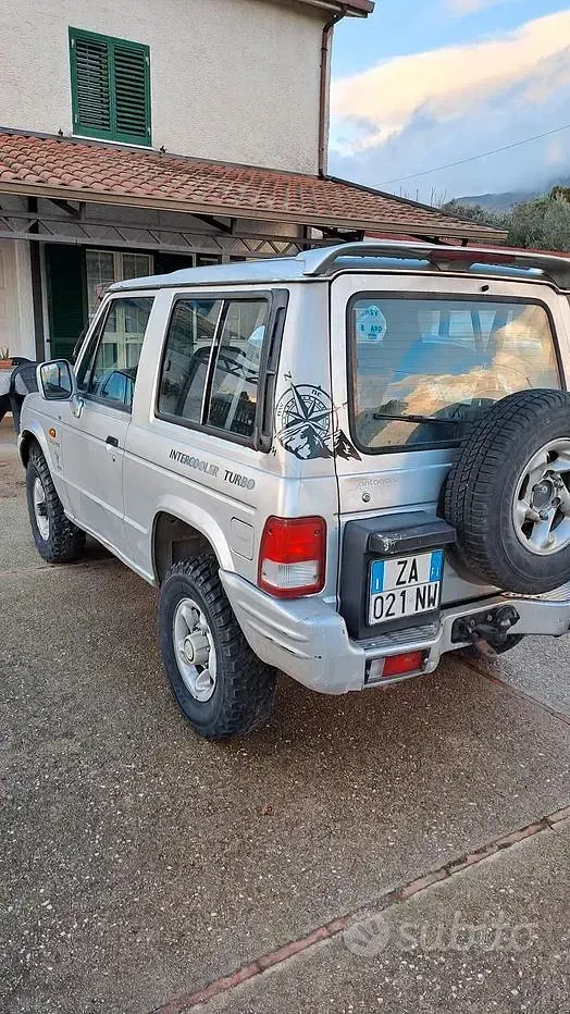 Usata Hyundai Galloper 100 CV (73 kW) 2001 Grigio SUV