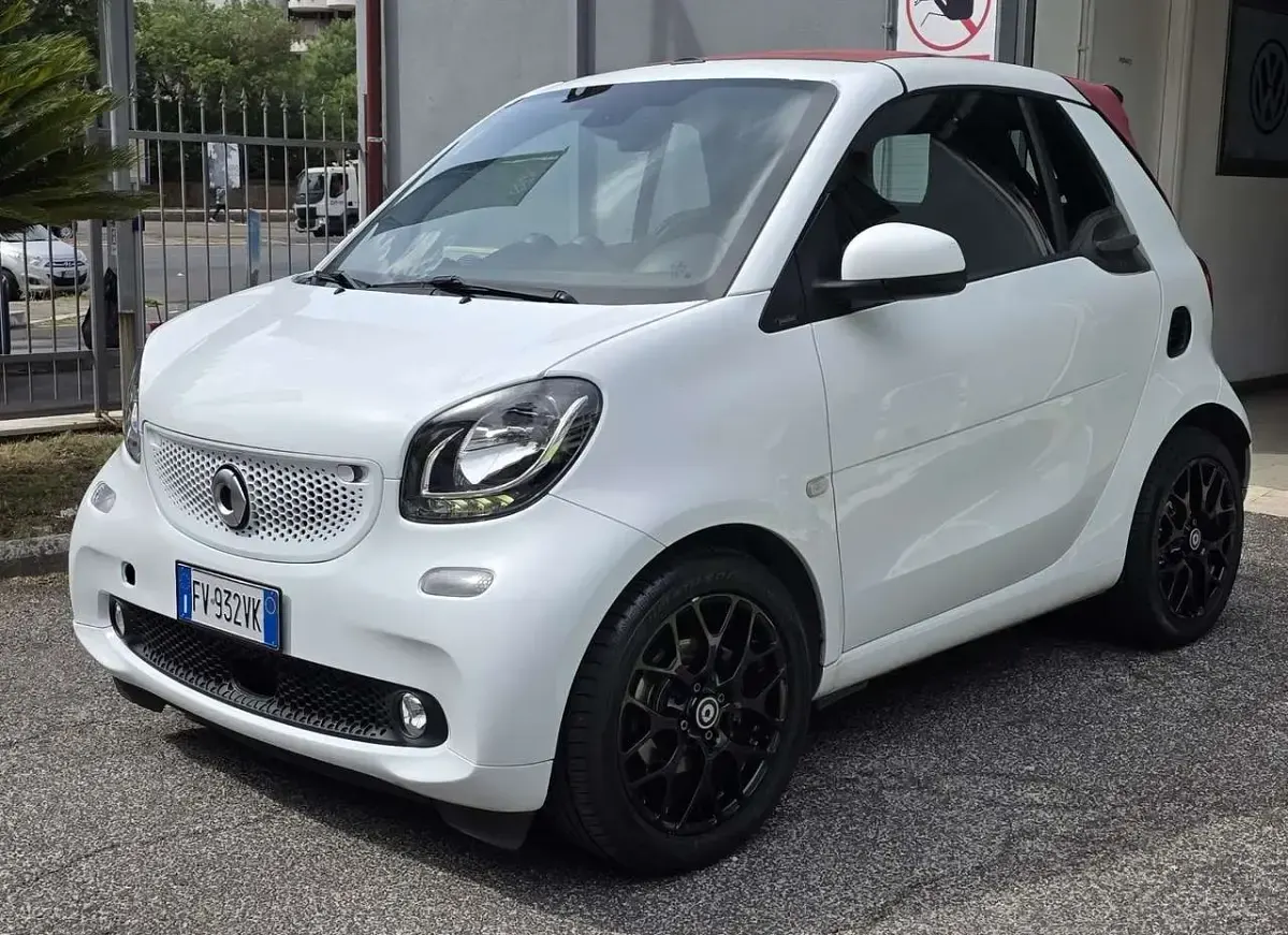 Usata Smart ForTwo Cabrio Superpassion 90 CV (66 kW) 2019 Other Cabrio