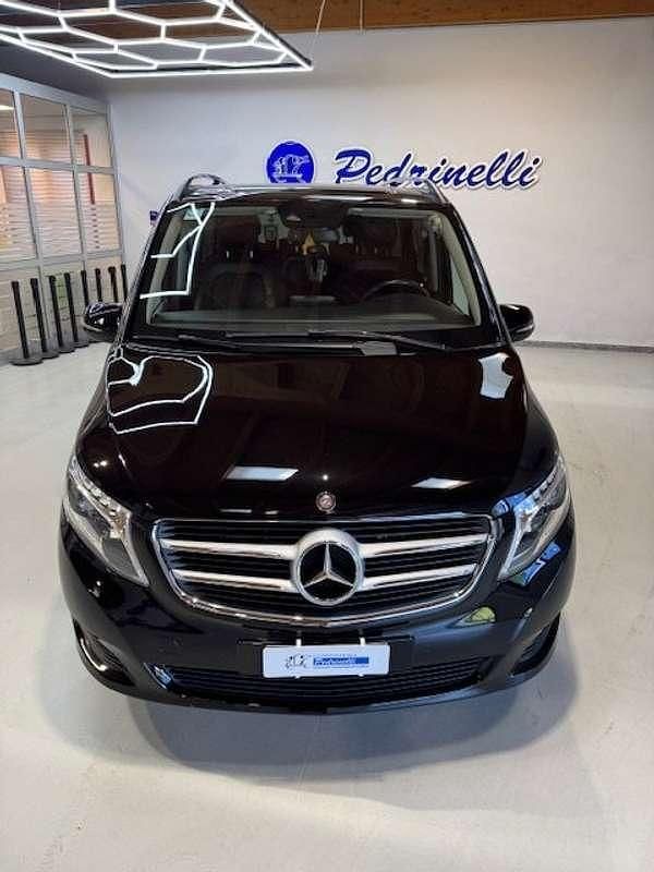 Usata Mercedes V220 Executive 163 CV (119 kW) 2015 Nero Monovolume