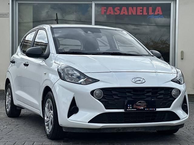 Usata Hyundai i10 Advanced 100 CV (73 kW) 2022 Bianco Utilitaria