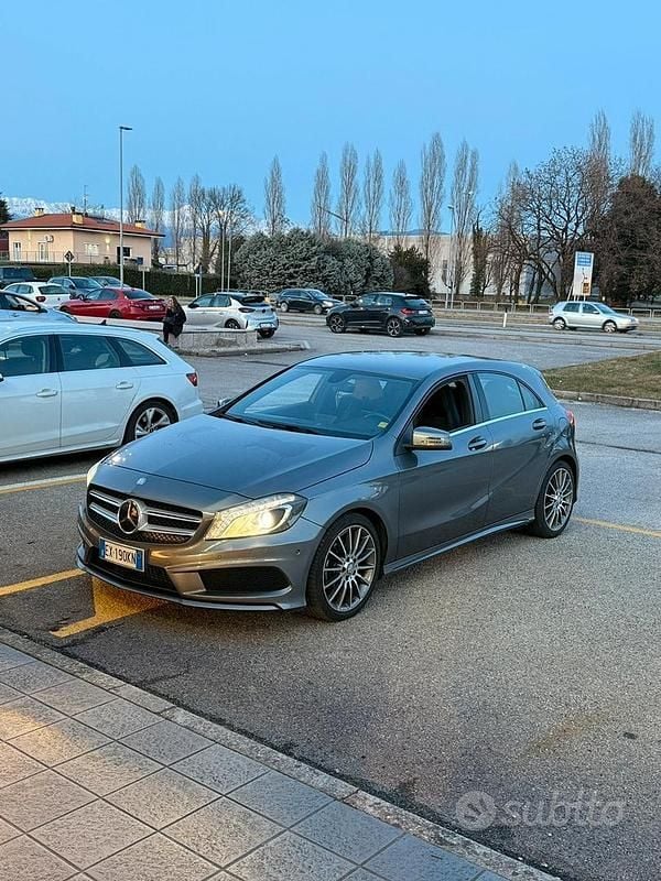 Usata Mercedes A200 Premium 2015 Grigio Berlina