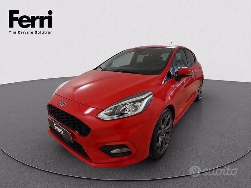 Usata Ford Fiesta ST-Line 86 CV (63 kW) 2019 Race red Utilitaria