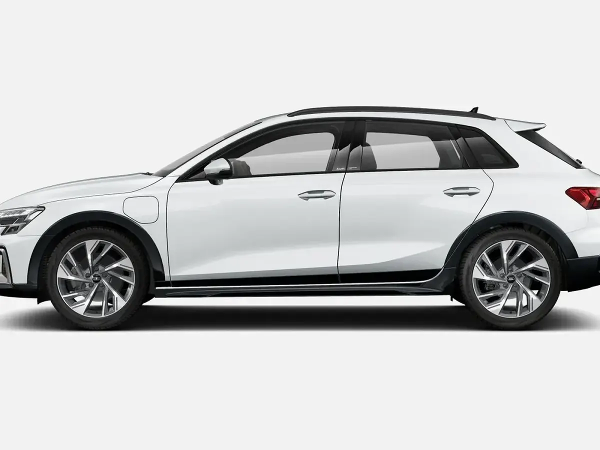 Nuova Audi A3 Advanced 204 CV (150 kW) 2025 Bianco Berlina
