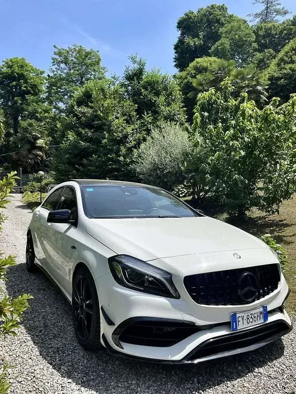 Usata Mercedes A250 218 CV (160 kW) 2015 Berlina
