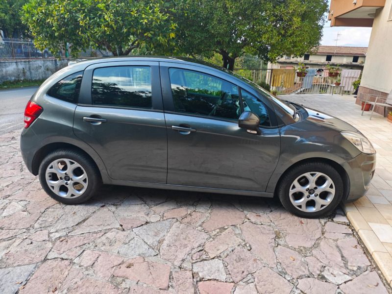 Usata 2012 Citroën C3 Due volumi | 4500 € (Ottimo prezzo) - Immagine 1/4