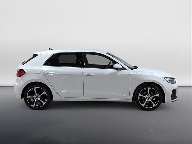 Usata Audi A1 Sportback Business 116 CV (85 kW) 2025 Bianco ghiacciaio metallizzato Utilitaria