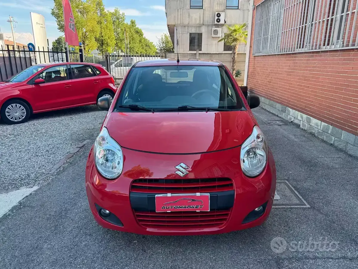 Usata Suzuki Alto GLX 68 CV (50 kW) 2011 Rosso Utilitaria