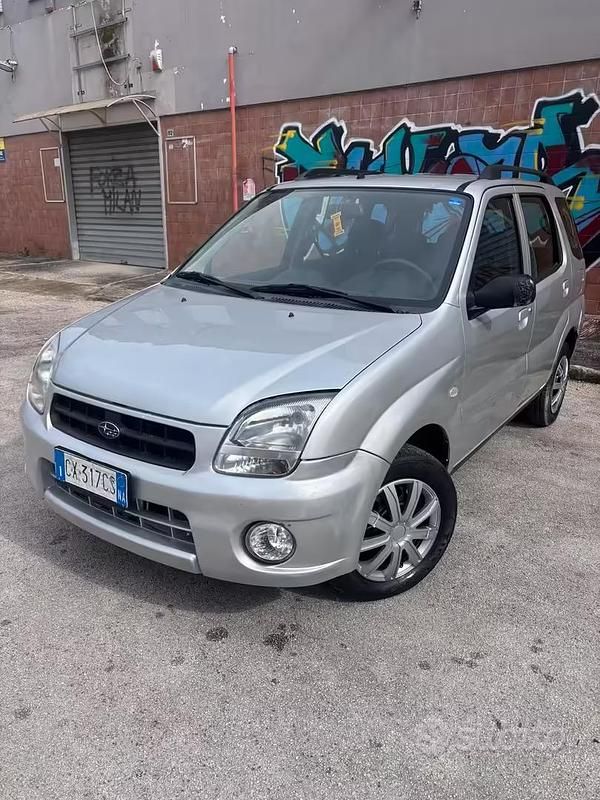 Usata Subaru Justy 94 CV (69 kW) 2005 Grigio Utilitaria