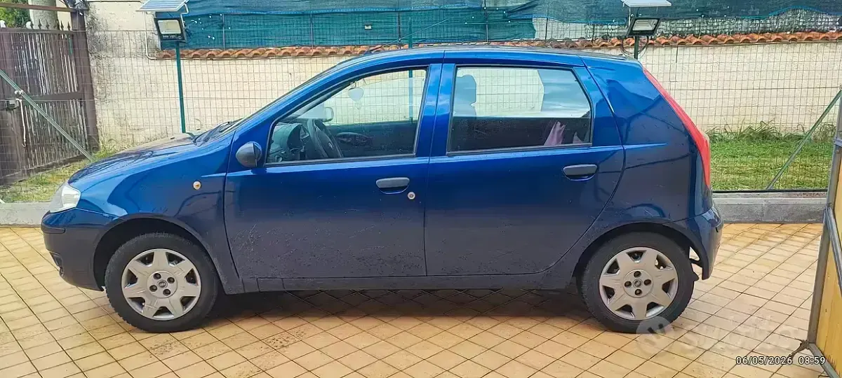 Usata Fiat Punto 60 CV (44 kW) 2009 Blu Utilitaria