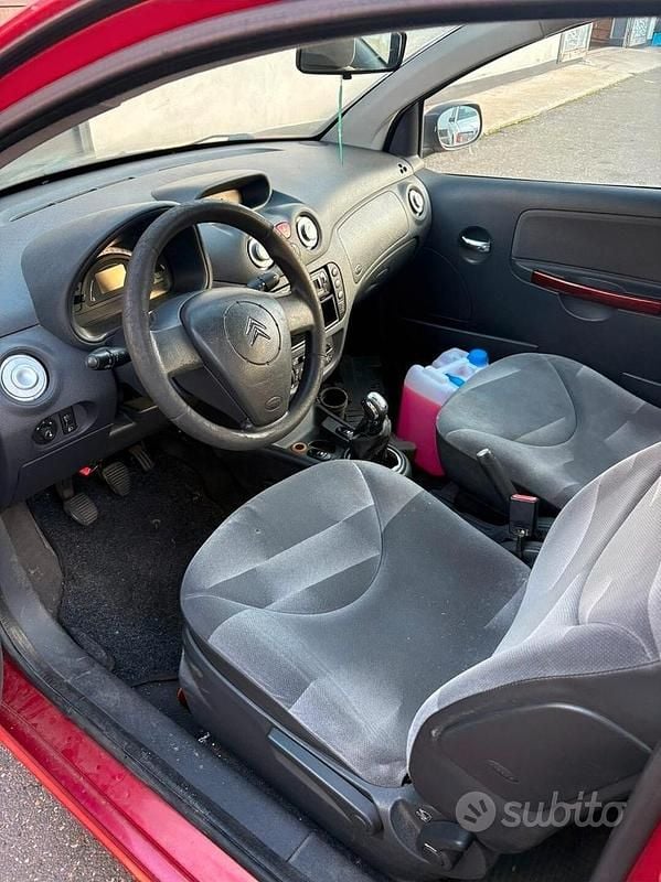 Usata Citroën C2 60 CV (44 kW) 2005 Rosso Utilitaria