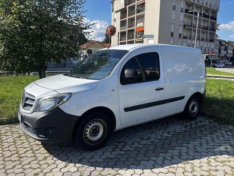 Bianco Usata 2017 Mercedes Citan 111 Station wagon | 5750 € (Ottimo prezzo) - Immagine 1/4