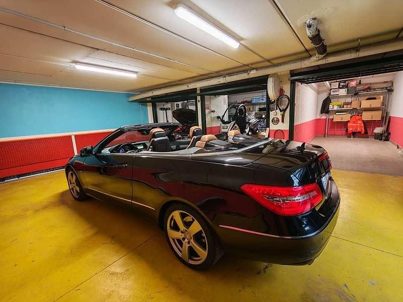 Usata Mercedes E350 Avantgarde 231 CV (169 kW) 2011 Nero Cabrio