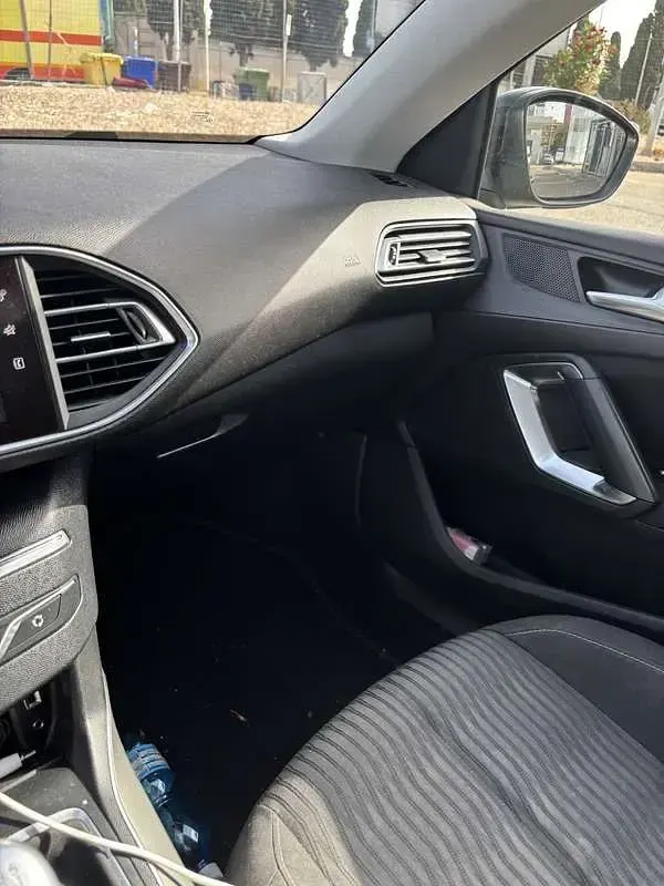 Usata Peugeot 308 SW Allure 150 CV (110 kW) 2016 Station wagon
