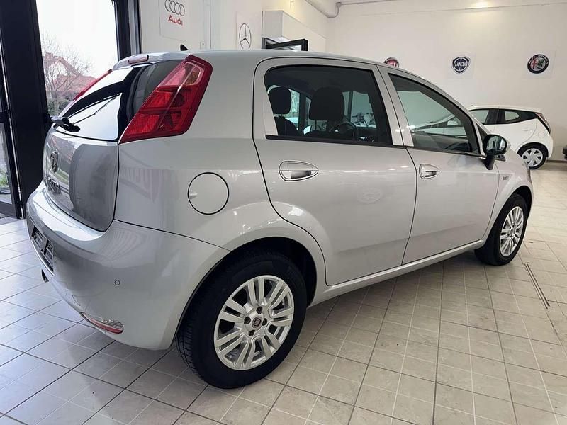 Usata Fiat Punto Lounge 69 CV (50 kW) 2016 Other Utilitaria