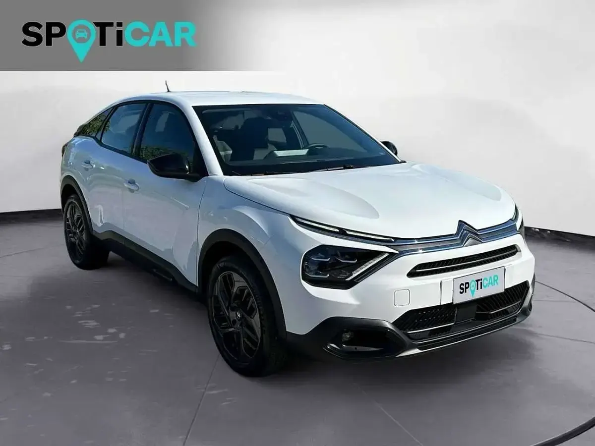 Usata Citroën C4 131 CV (96 kW) 2024 Bianco SUV