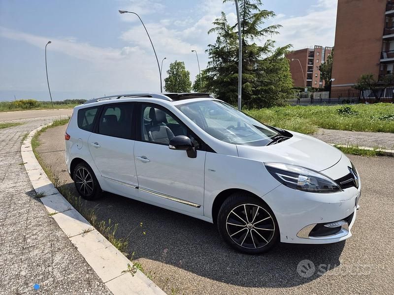 Usata Renault Scénic III 130 CV (95 kW) 2014 Monovolume