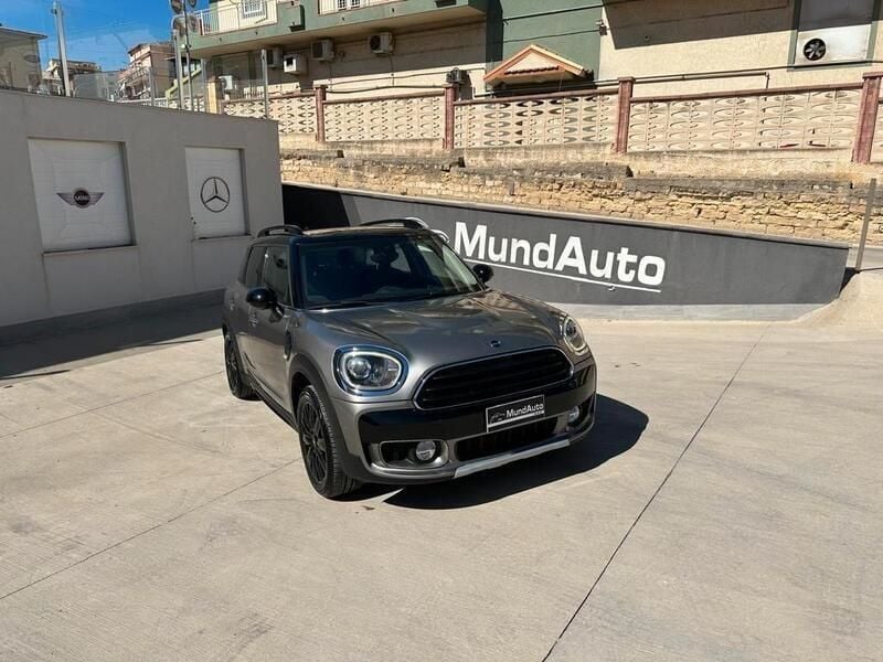 Usata Mini Cooper D Countryman Business 150 CV (110 kW) 2019 Grigio SUV