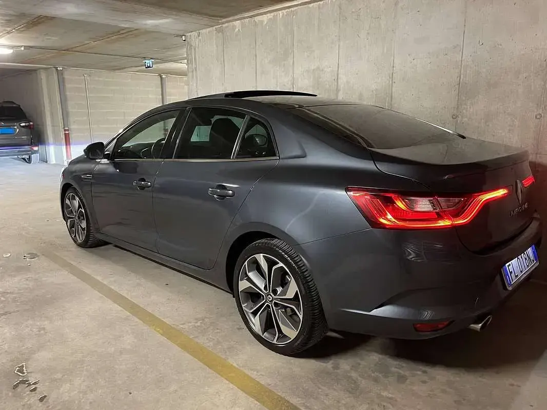 Usata Renault Mégane IV Intens 110 CV (80 kW) 2017 Grigio Coupé