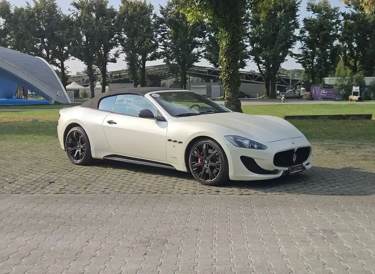 Usata Maserati GranCabrio 460 CV (338 kW) 2016 Bianco Cabrio