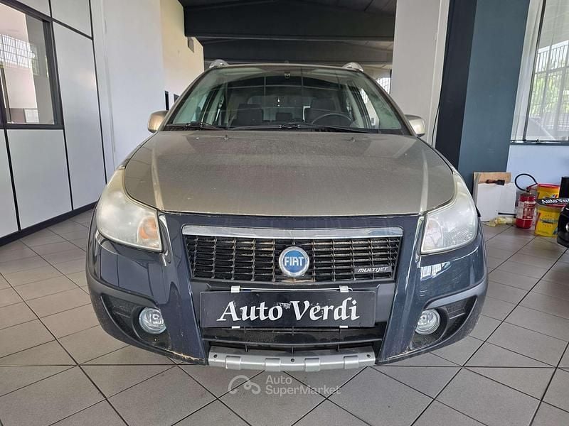 Usata Fiat Sedici Emotion 120 CV (88 kW) 2008 Beige SUV