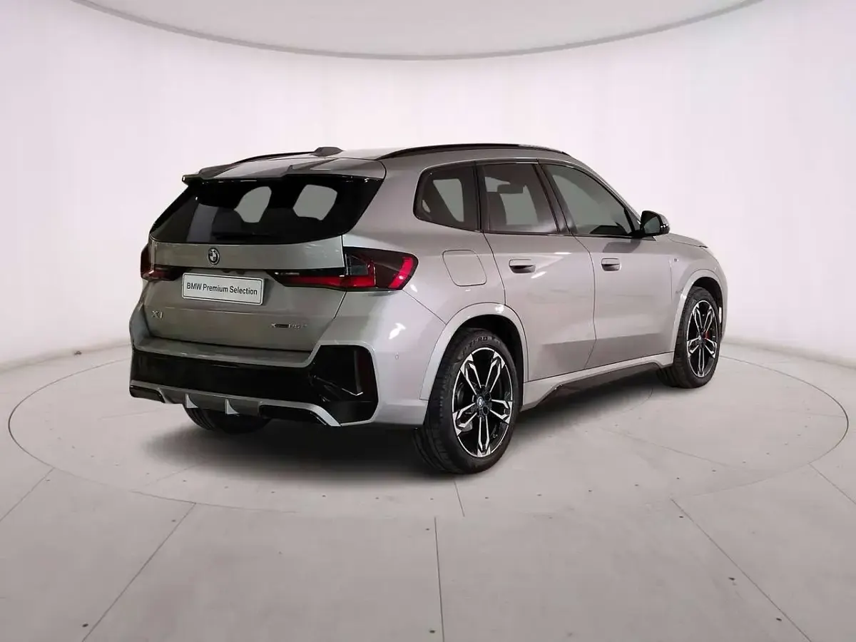 Usata BMW X1 M Sport 136 CV (100 kW) 2025 Space silver SUV