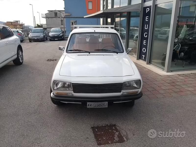 Usata Peugeot 504 89 CV (65 kW) 1989 Beige Pick-up