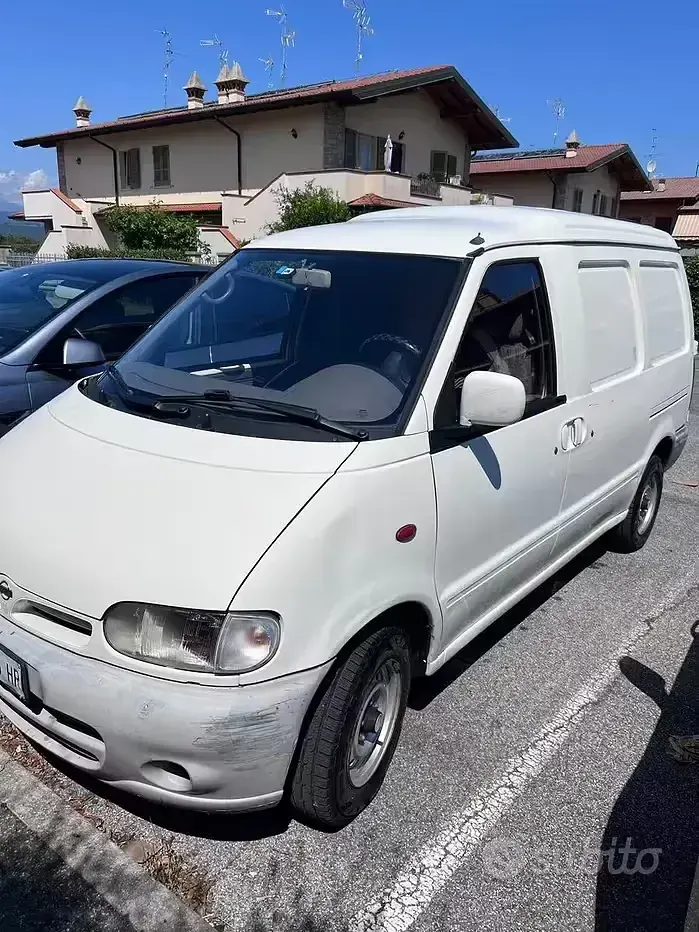 Usata Nissan Vanette 75 CV (55 kW) 1998 Bianco Monovolume