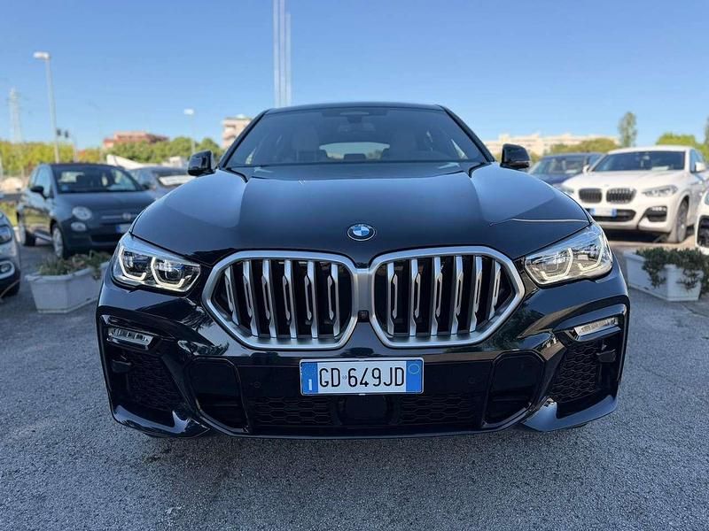 Begagnad BMW X6 M Sport 286 HK (210 kW) 2021 Svart SUV