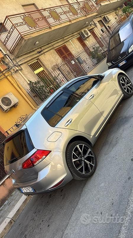 Usata VW Golf VII 110 CV (80 kW) 2016 Grigio Berlina