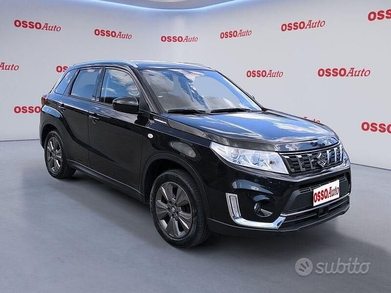 Second-hand Suzuki Vitara Cool 112 CP (82 kW) 2019 Negru SUV