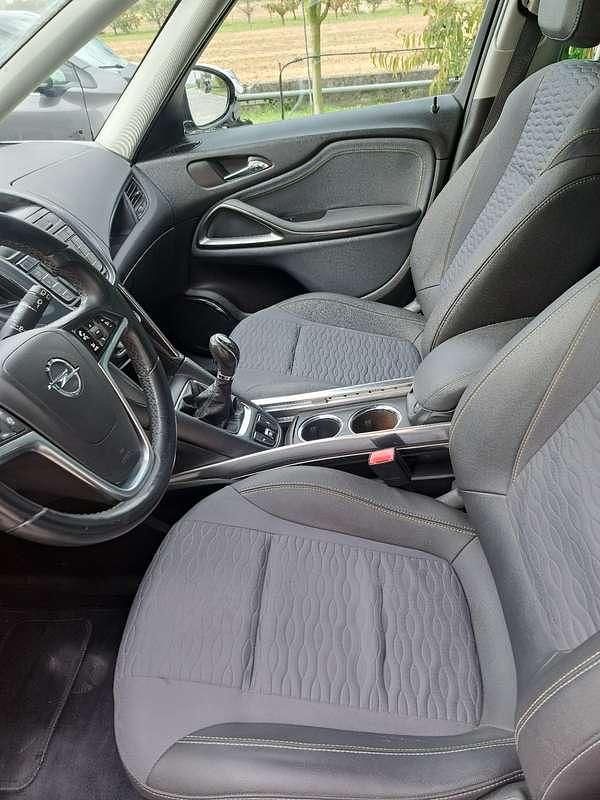 Usata 2012 Opel Zafira Tourer Monovolume | 6000 € (Super prezzo) - Immagine 1/4