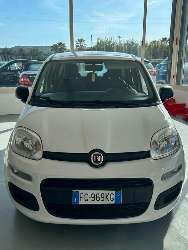 Usata Fiat Panda Pop 69 CV (50 kW) 2016 Bianco Utilitaria