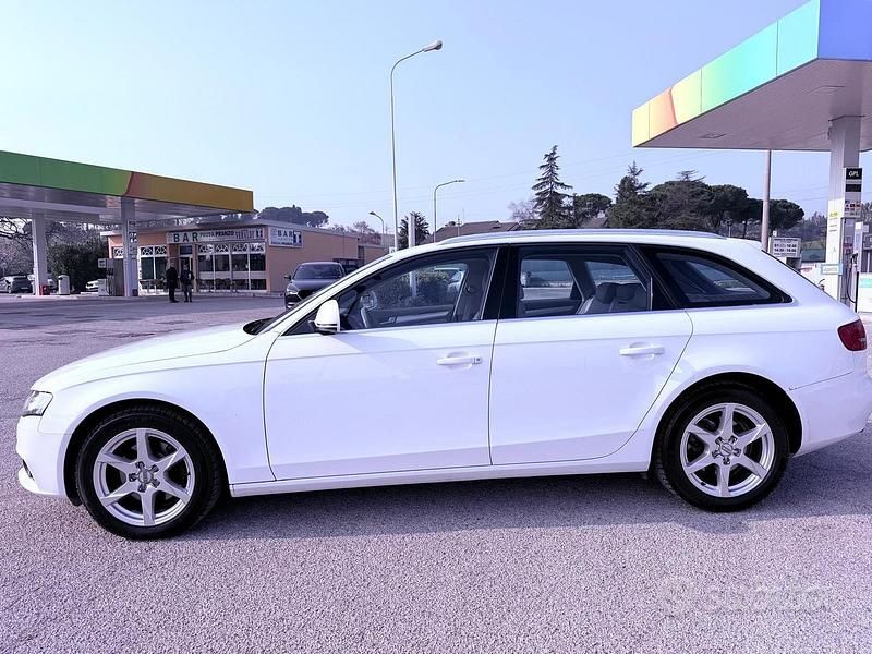 Usata Audi A4 Advanced 143 CV (105 kW) 2008 Bianco Berlina