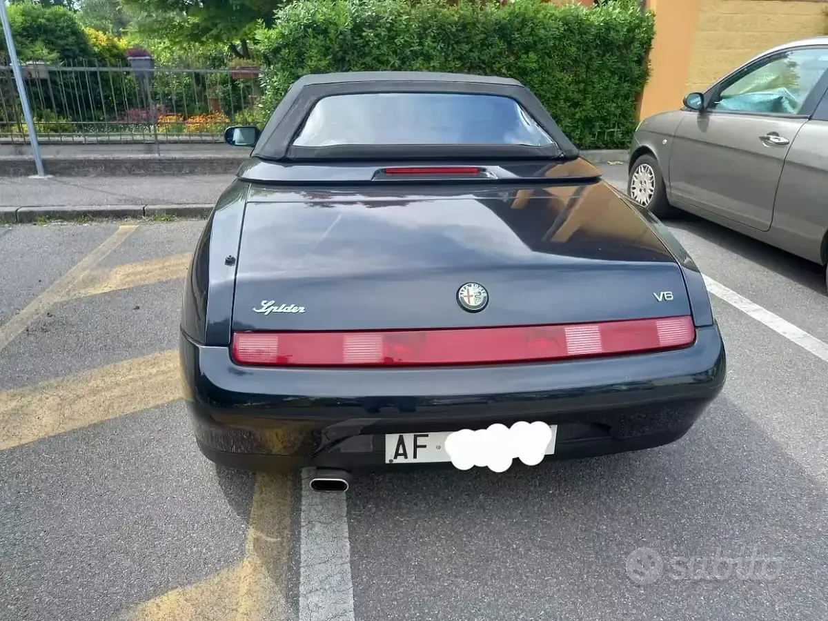 Usata Alfa Romeo Spider 1996 Nero Cabrio