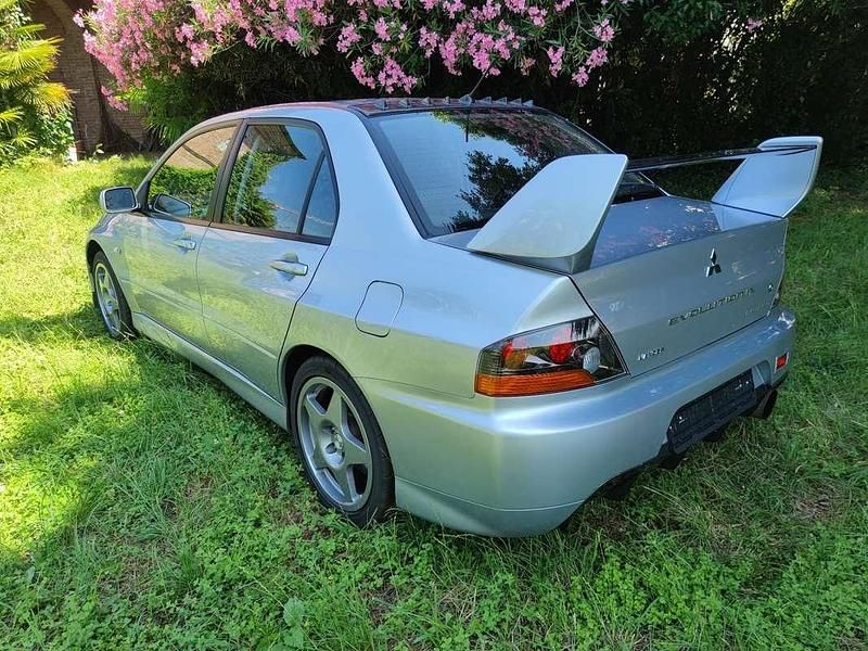 Usata Mitsubishi Lancer 366 CV (269 kW) 2005 Argento Station wagon