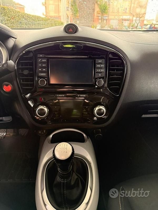 Usata Nissan Juke Tekna 110 CV (80 kW) 2016 Bianco SUV