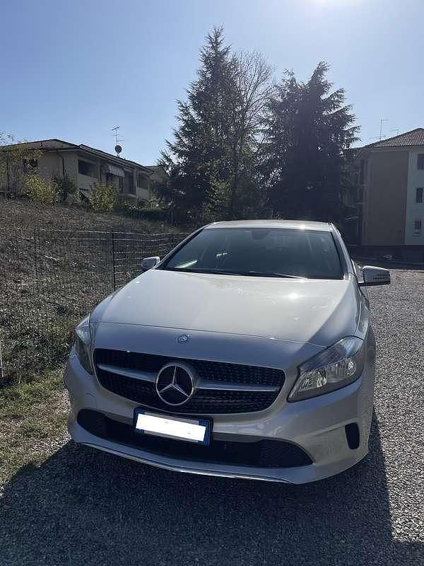 Usata Mercedes A160 Executive 90 CV (66 kW) 2016 Berlina