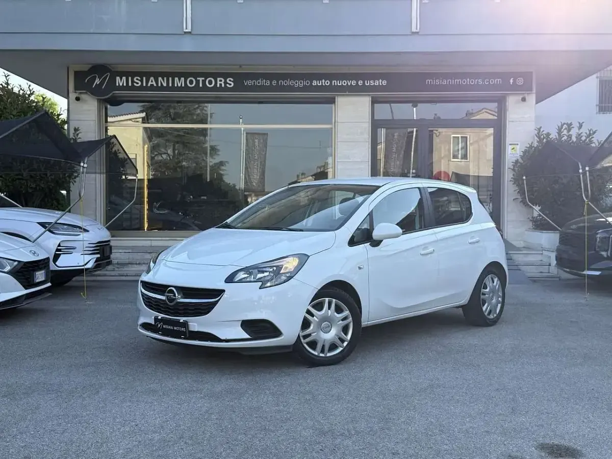 Usata Opel Corsa 90 CV (66 kW) 2019 Bianco Utilitaria