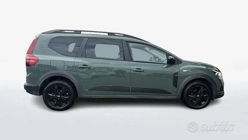 Usata Dacia Jogger Extreme 101 CV (74 kW) 2023 Verde Monovolume