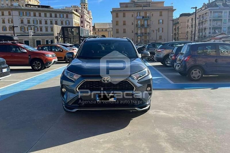 Usata Toyota RAV4 185 CV (136 kW) 2022 Grigio Station wagon