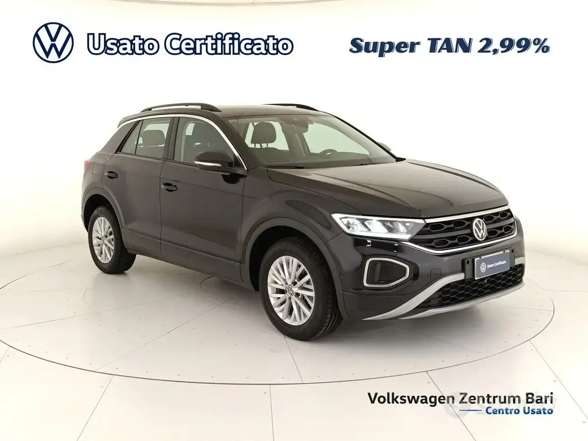 Usata VW T-Roc Life 116 CV (85 kW) 2025 Nero SUV
